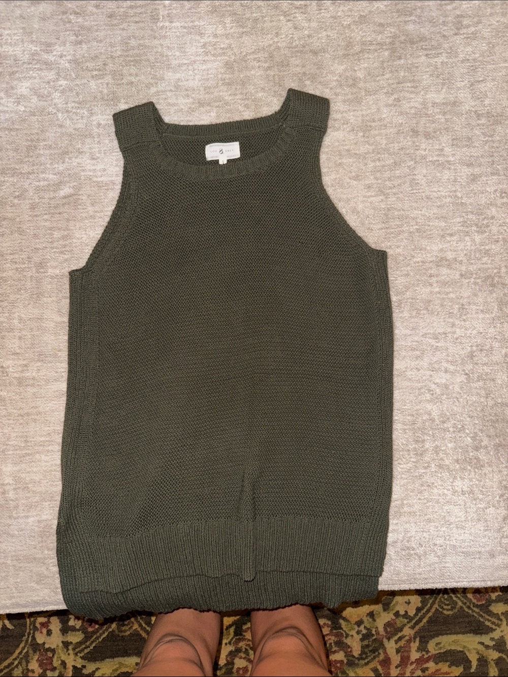Lou & Grey Olive Green Men's Sleeveless Crewneck Sweater